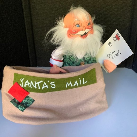Annalee Holiday figurine Xmas Santa Mail 1991 post office letter carrier Doll. - Picture 1 of 10